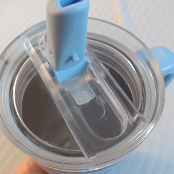 Stanley 40oz Pro Tour Quencher Tumbler Chevron Cornflower Blue Stripe Flip Straw - Picture 8 of 8